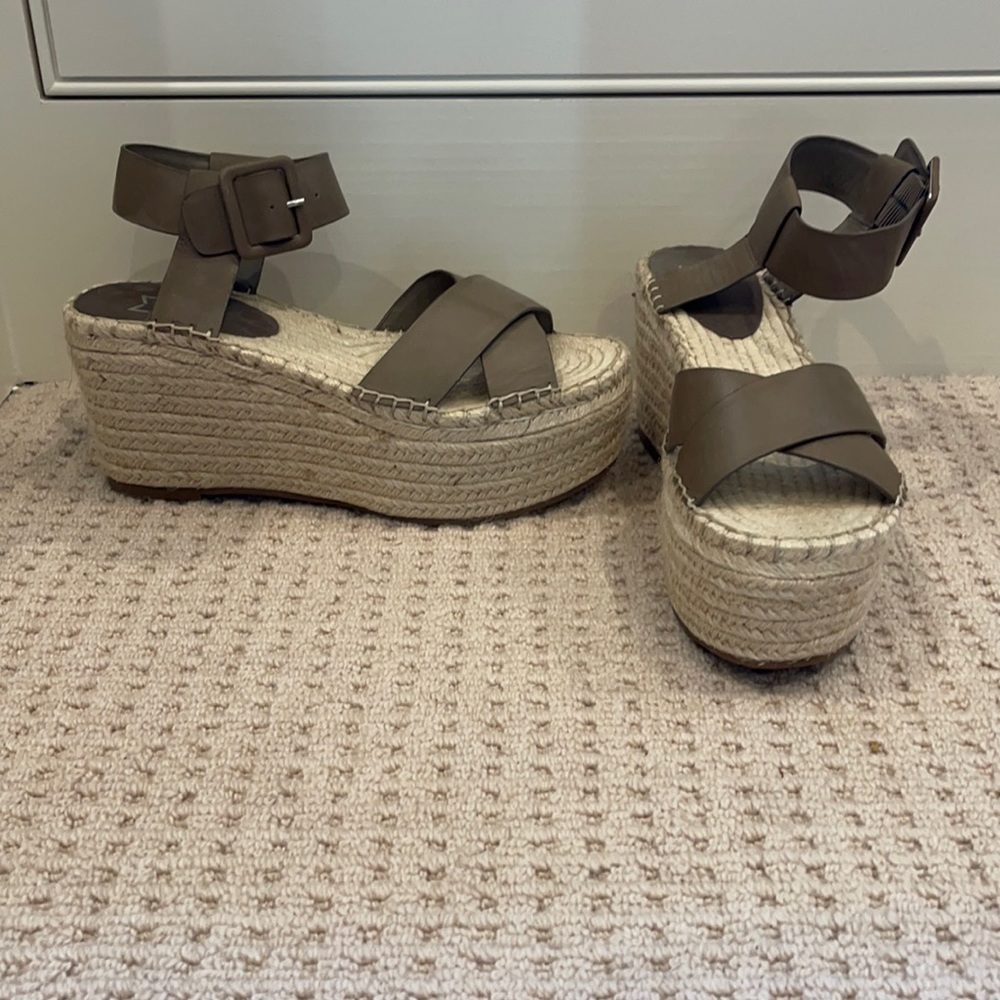 Marc Fisher wedges
